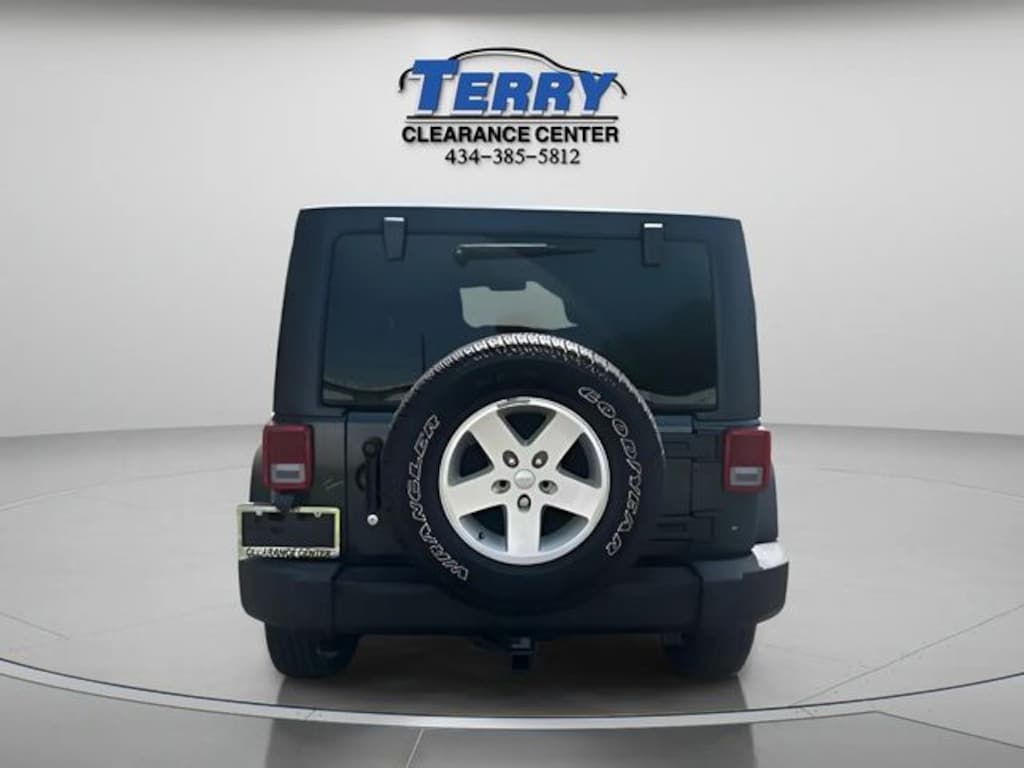 Used 2017 Jeep Wrangler Unlimited Sport SUV