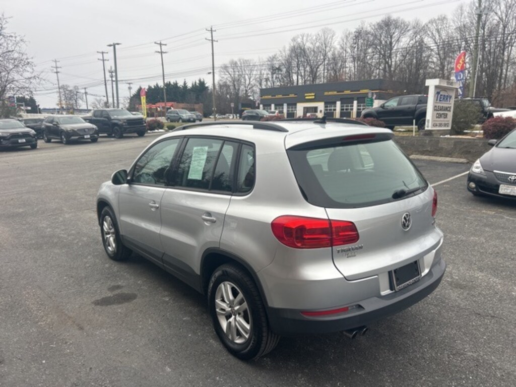 Used 2017 Volkswagen Tiguan 2.0T S SUV