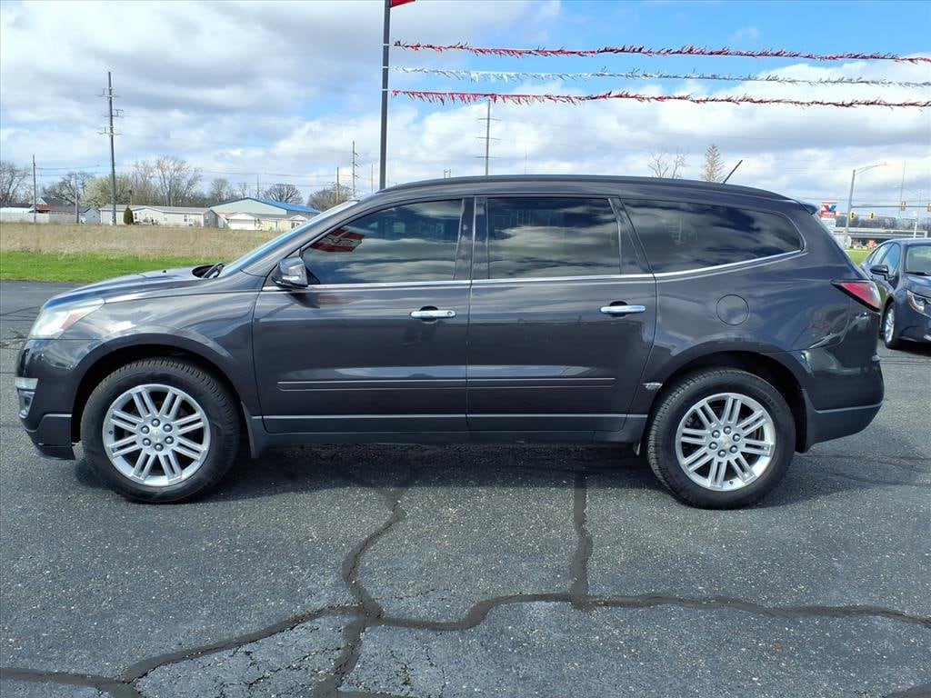 Used 2015 Chevrolet Traverse 1LT with VIN 1GNKRGKD9FJ152456 for sale in Tilton, IL