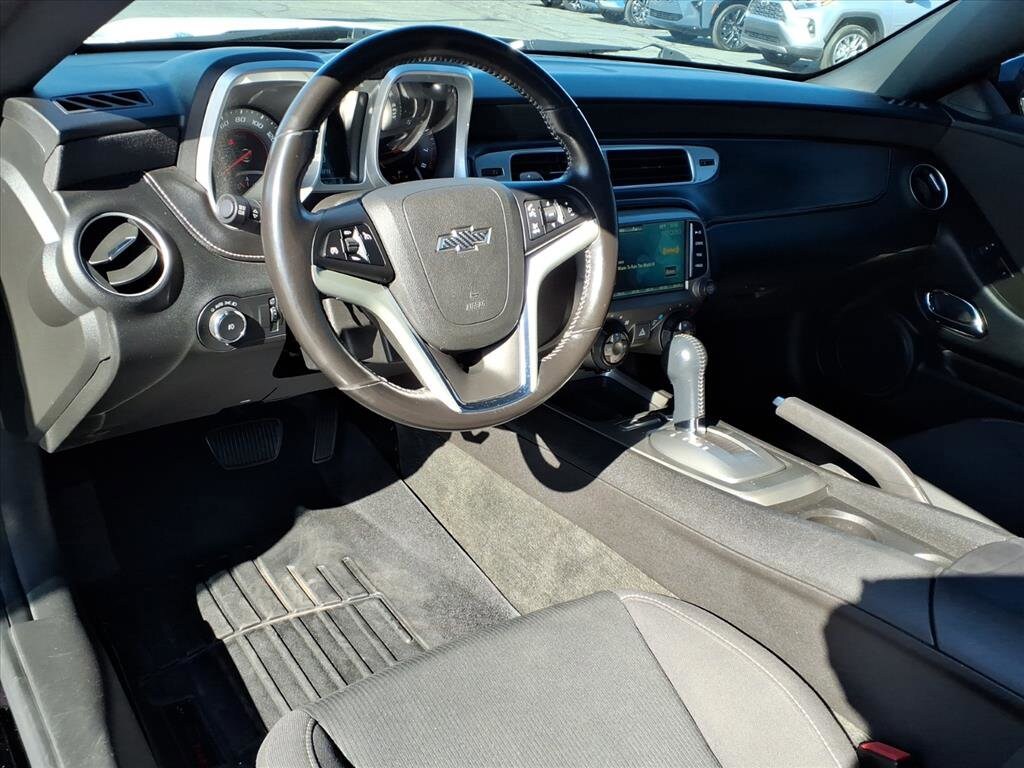 2014 Chevrolet Camaro 1LT photo 3