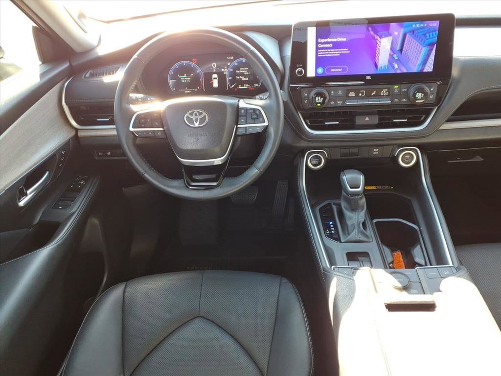 Used 2024 Toyota Grand Highlander XLE SUV