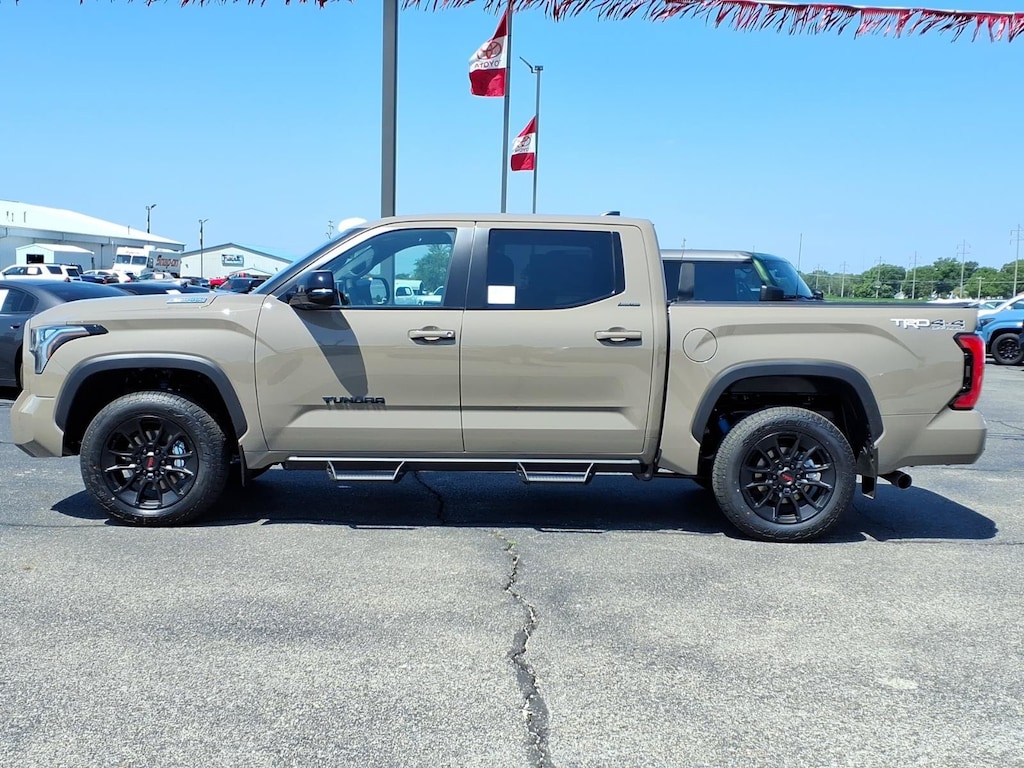 New 2026 Toyota Tundra i-FORCE MAX Limited i-FORCE MAX Truck CrewMax