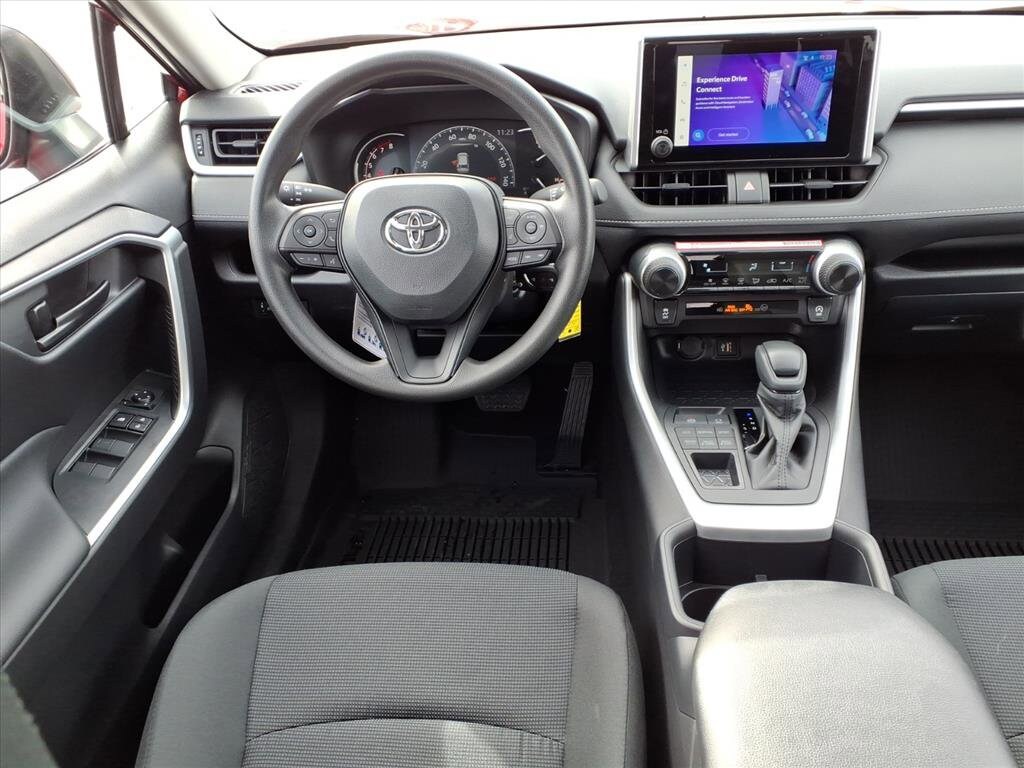 2025 Toyota RAV4 LE photo 2