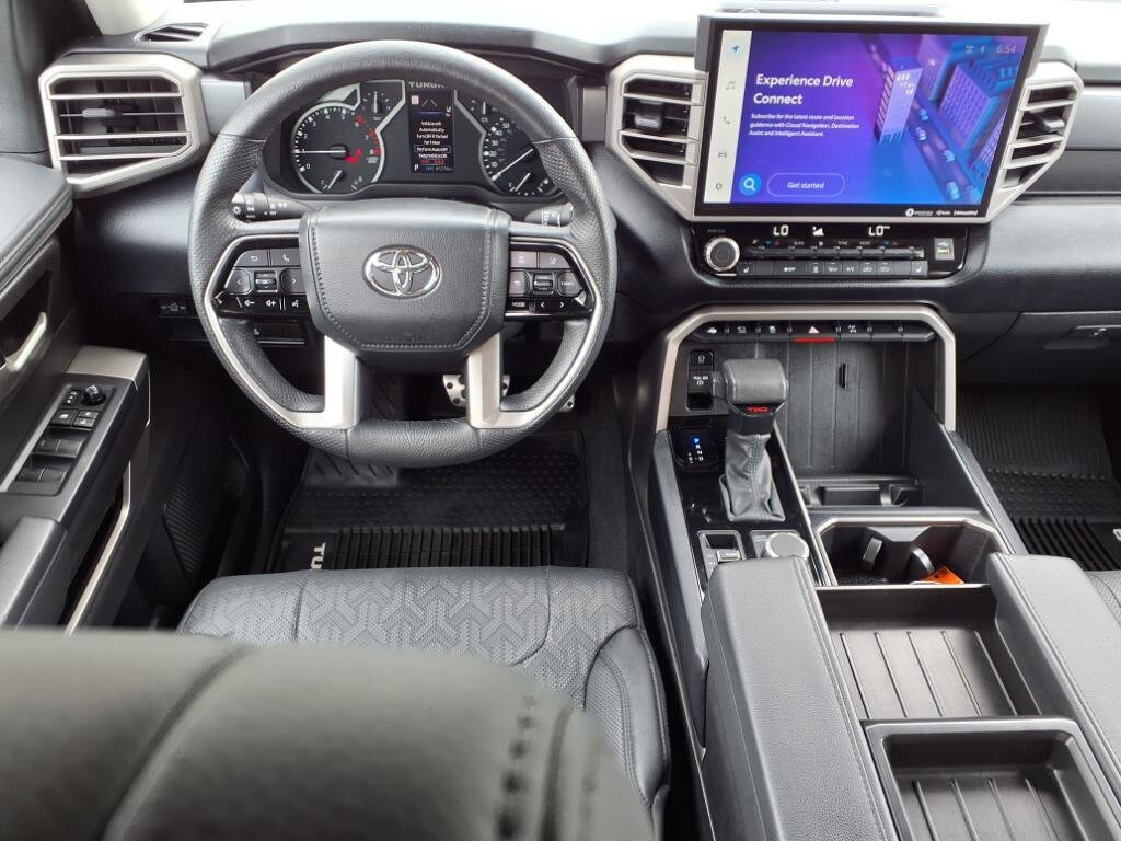 2023 Toyota Tundra SR5 photo 3
