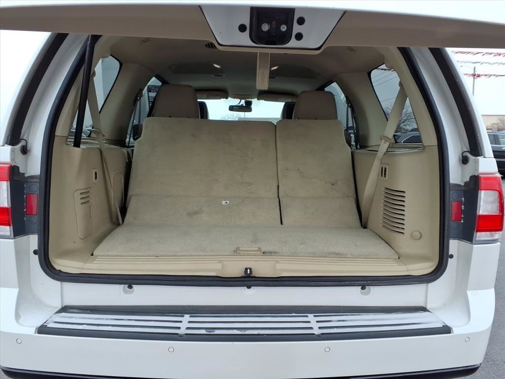 2015 Lincoln Navigator Base - Photo 12
