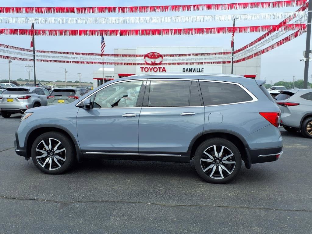 Used 2022 Honda Pilot Touring with VIN 5FNYF6H69NB042043 for sale in Tilton, IL