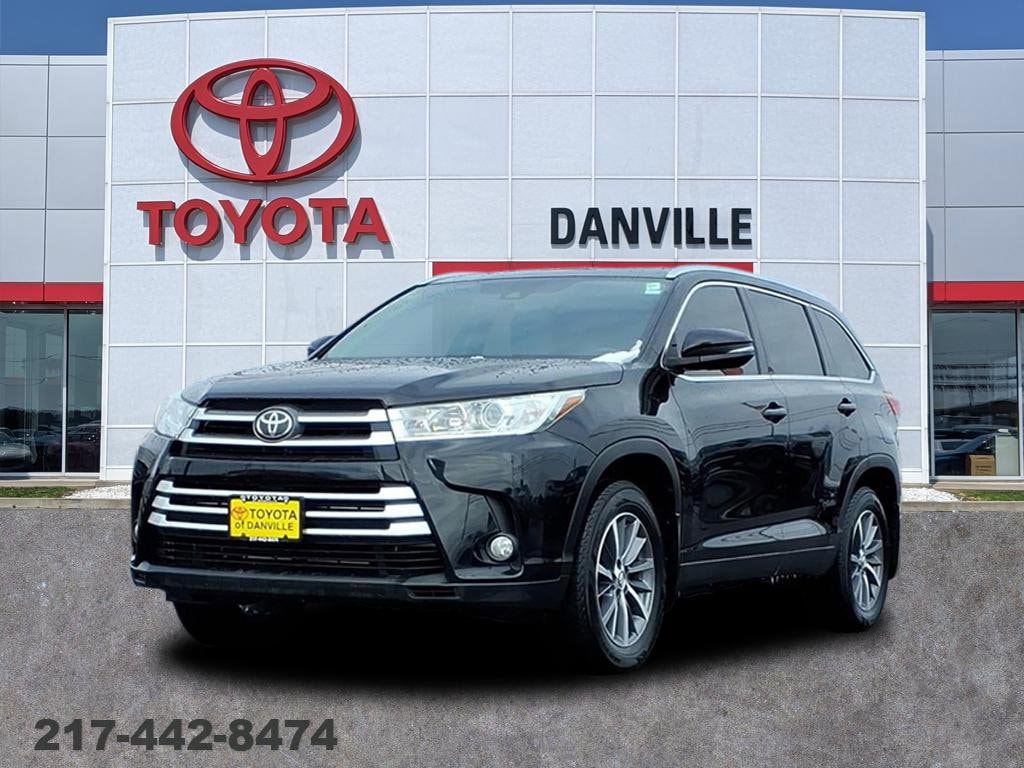 Used 2019 Toyota Highlander XLE V6 SUV