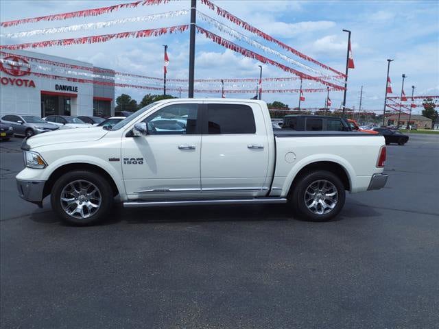 Used 2017 RAM Ram 1500 Pickup Laramie Limited with VIN 1C6RR7PT5HS634191 for sale in Tilton, IL