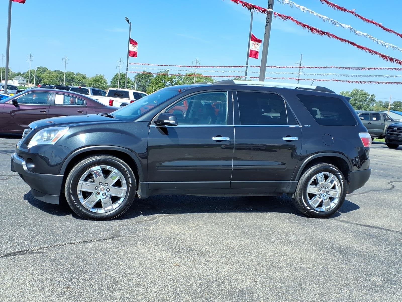 Used 2010 GMC Acadia SLT2 with VIN 1GKLVNED6AJ228754 for sale in Tilton, IL