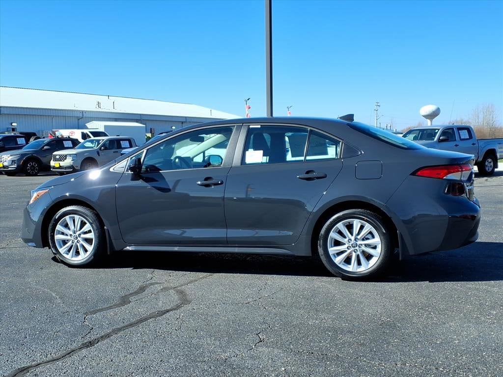 New 2026 Toyota Corolla LE Sedan