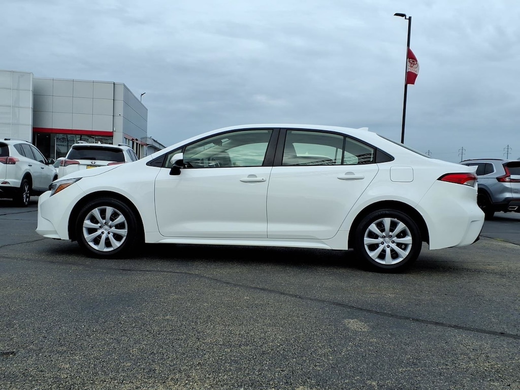 Used 2023 Toyota Corolla Hybrid LE Sedan