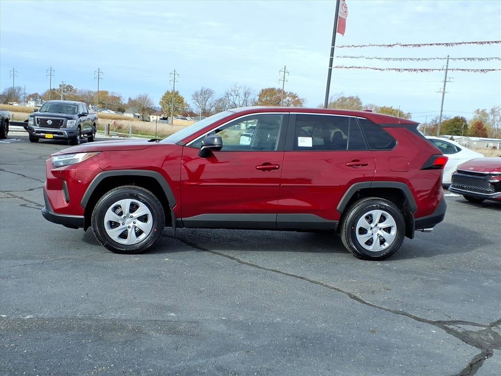 New 2025 Toyota RAV4 LE SUV