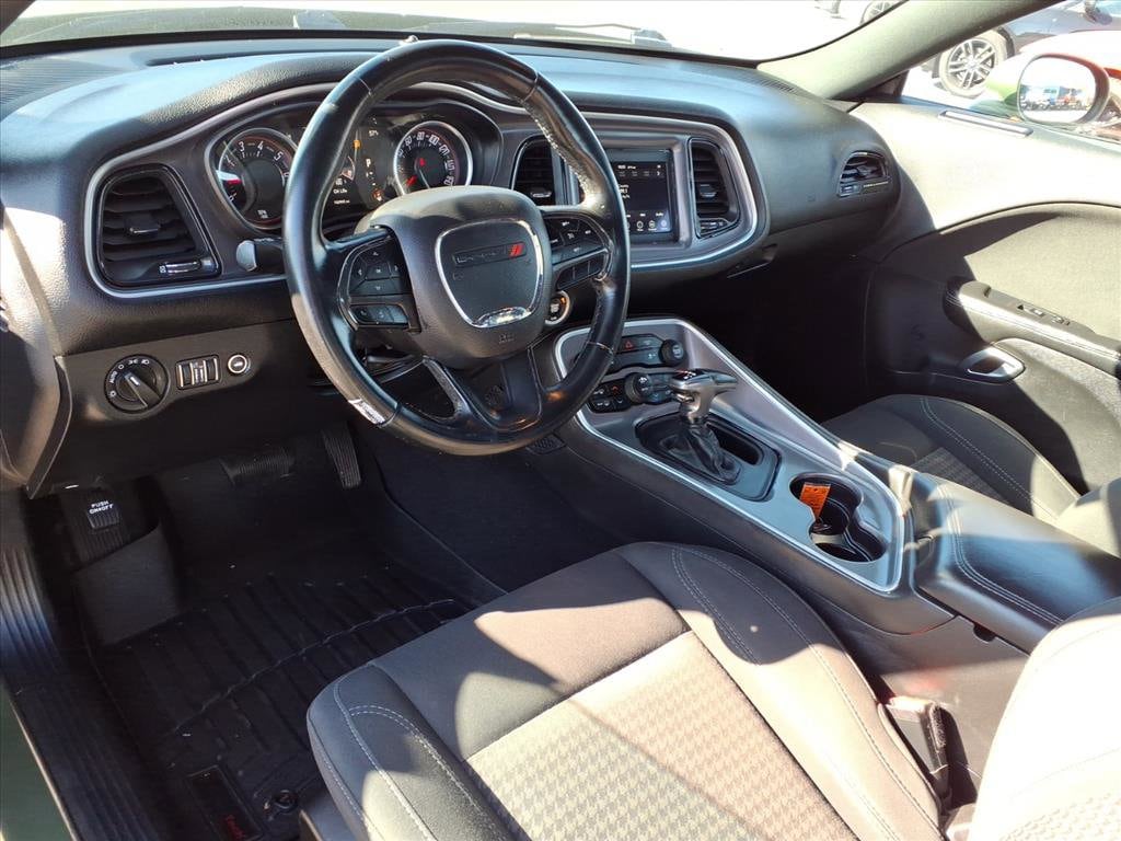 Used 2019 Dodge Challenger SXT Coupe