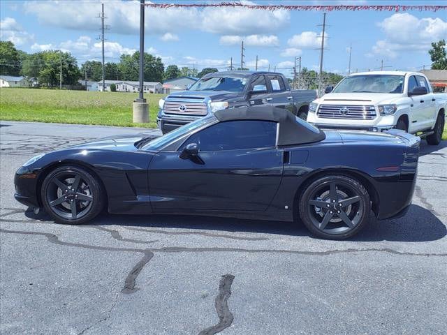 Used 2008 Chevrolet Corvette Indy 500 with VIN 1G1YY36W685108106 for sale in Tilton, IL