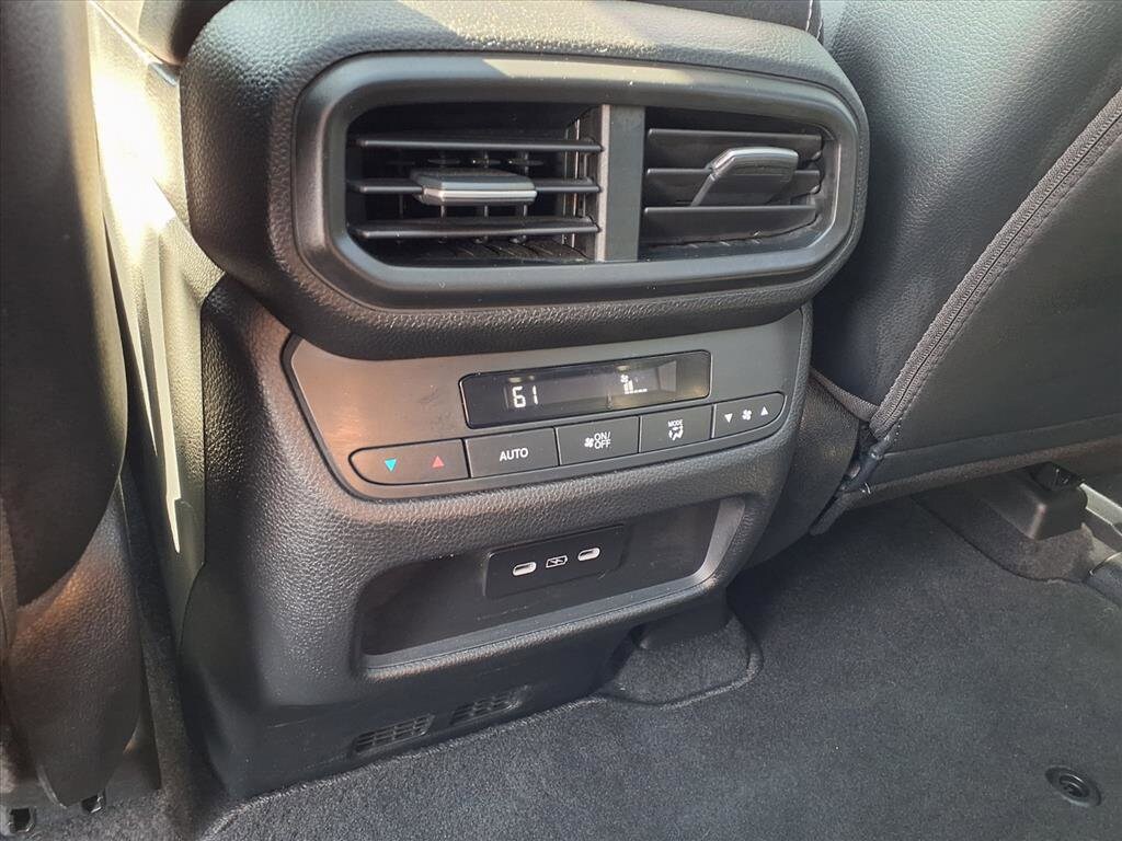 2024 Honda Pilot Touring photo 4