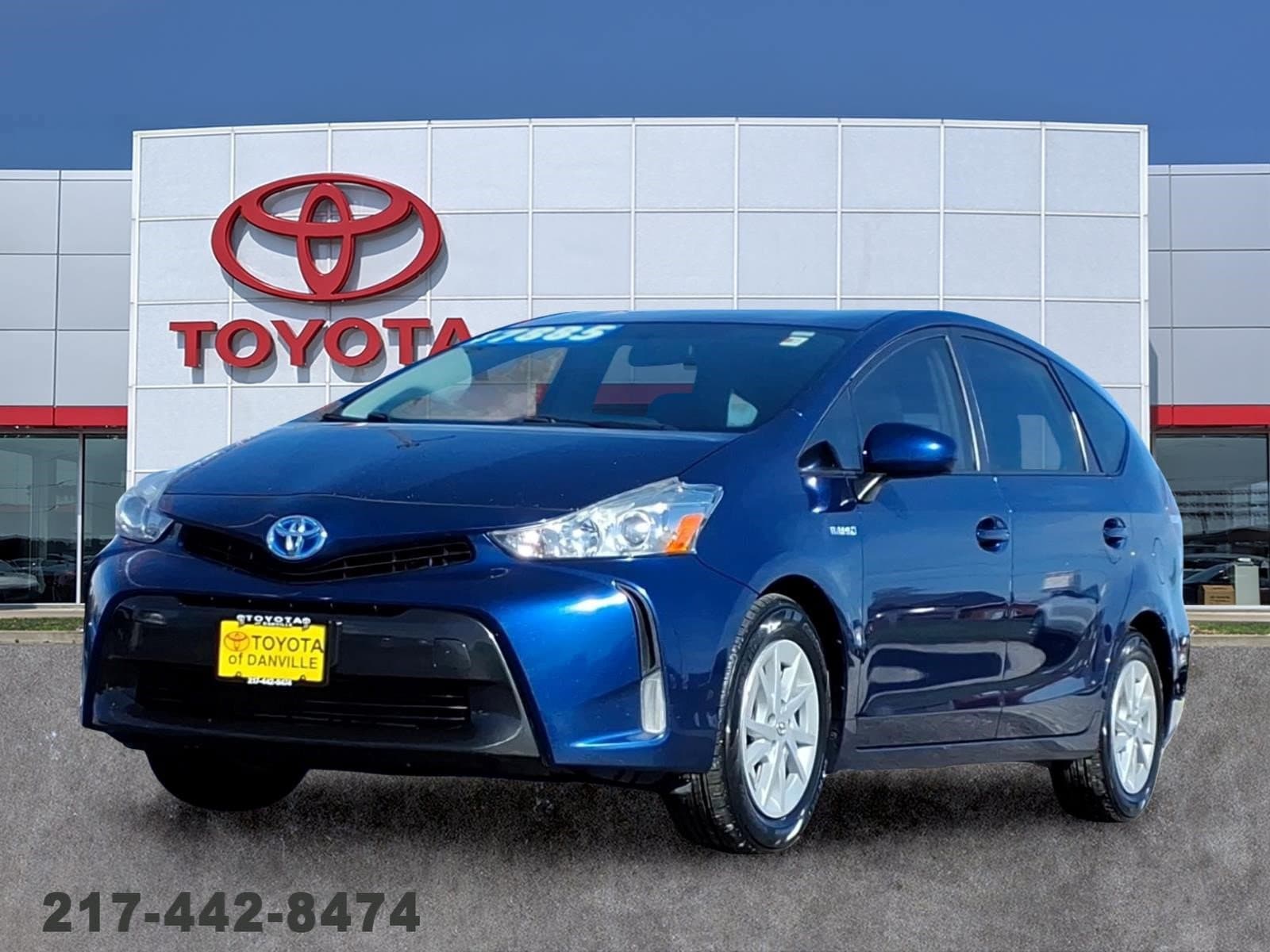Used 2015 Toyota Prius v Five with VIN JTDZN3EU7FJ032047 for sale in Tilton, IL