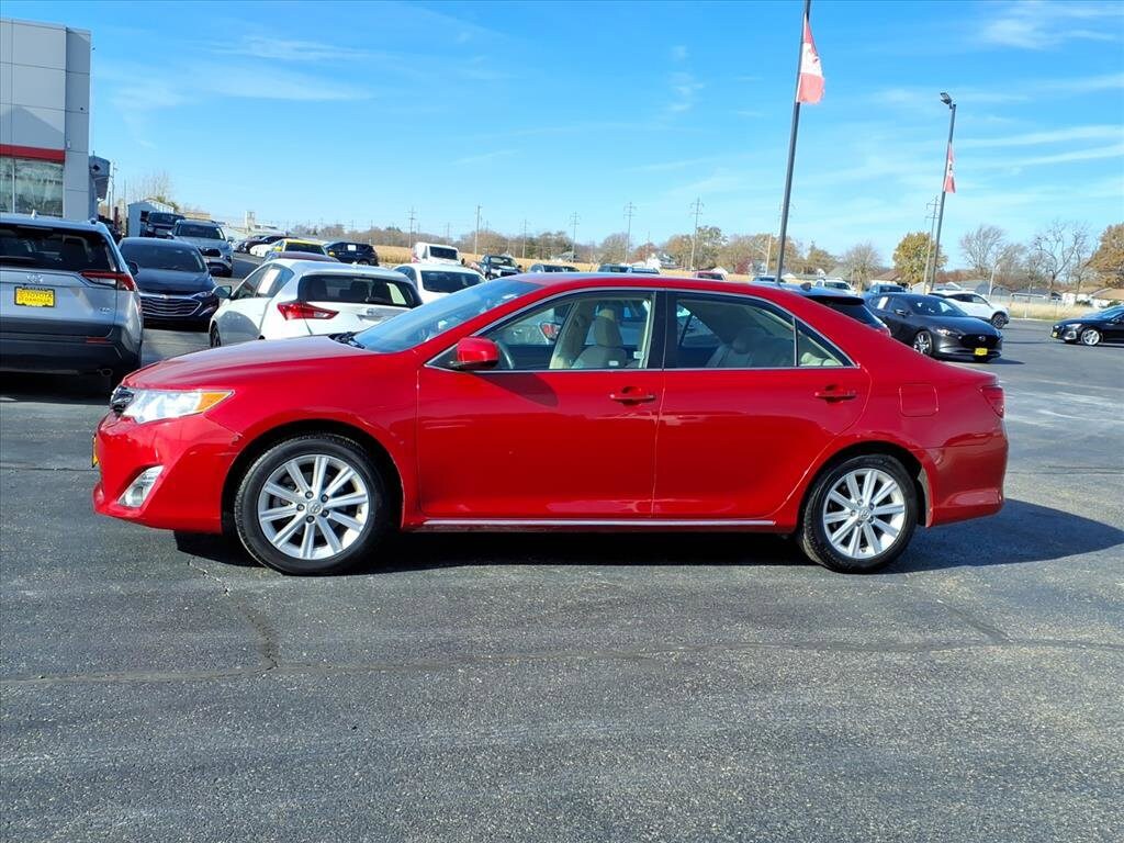 Used 2014 Toyota Camry XLE Sedan