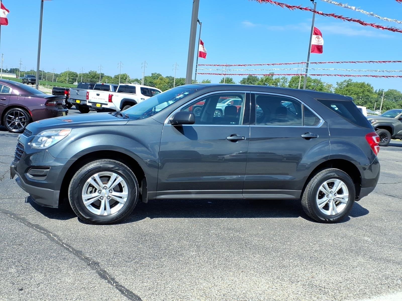Used 2017 Chevrolet Equinox LS with VIN 2GNALBEK6H1610669 for sale in Tilton, IL