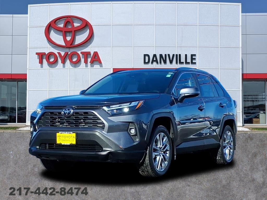 2022 Toyota RAV4 XLE Premium's photo