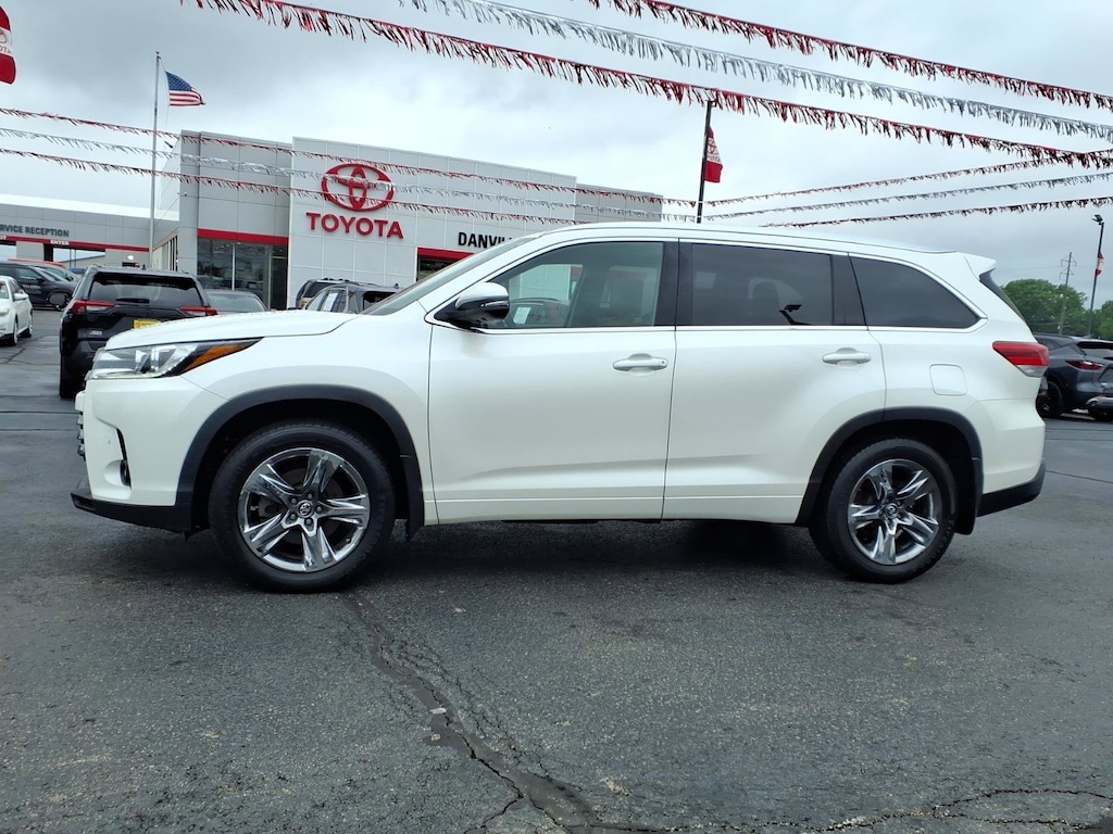 Used 2019 Toyota Highlander Limited Platinum V6 SUV