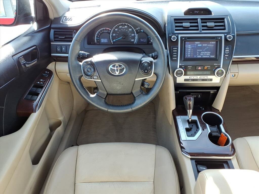 Used 2014 Toyota Camry XLE Sedan
