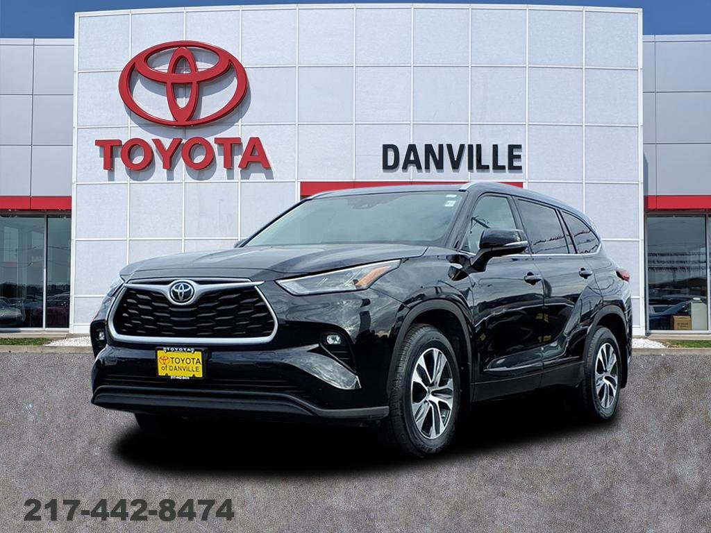 2022 Toyota Highlander XLE's photo