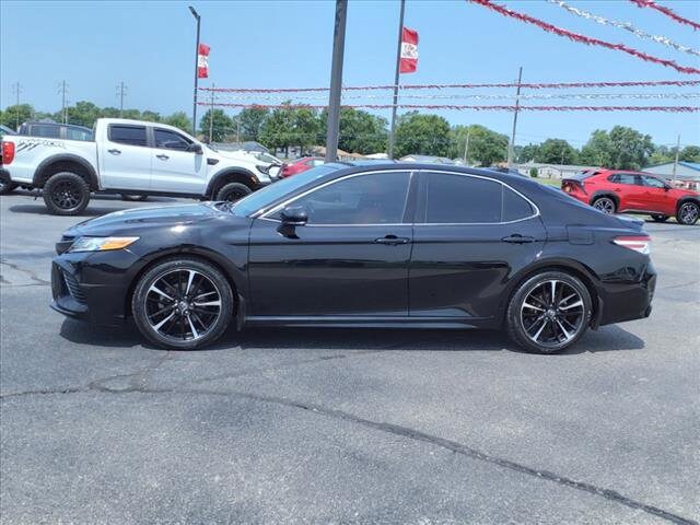 Used 2020 Toyota Camry XSE with VIN 4T1K61AK9LU346781 for sale in Tilton, IL