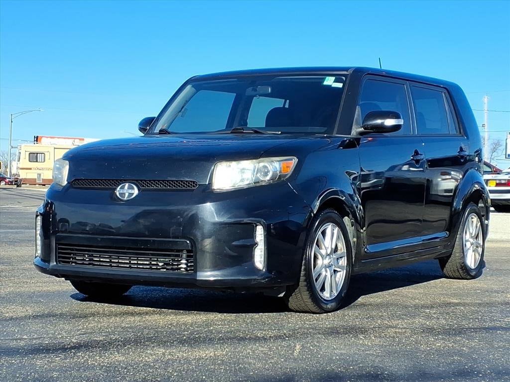 2013 Scion xB Base