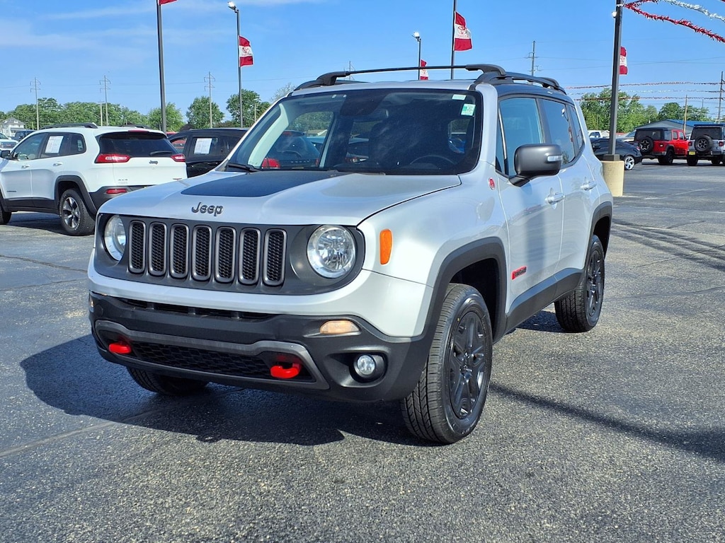 Used 2018 Jeep Renegade Trailhawk 4x4 SUV