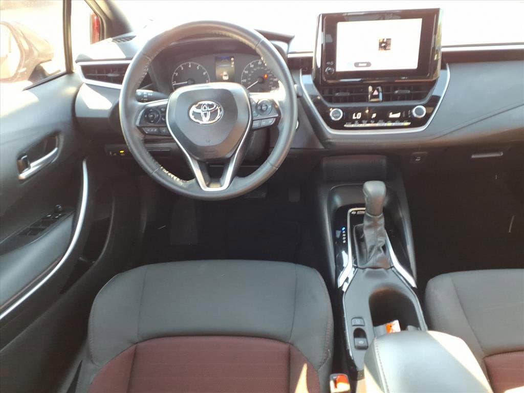 Used 2024 Toyota Corolla SE Sedan