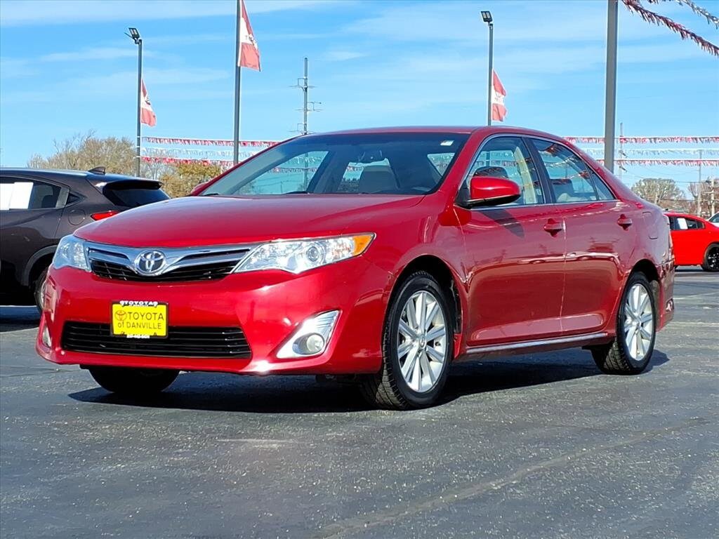 Used 2014 Toyota Camry XLE Sedan