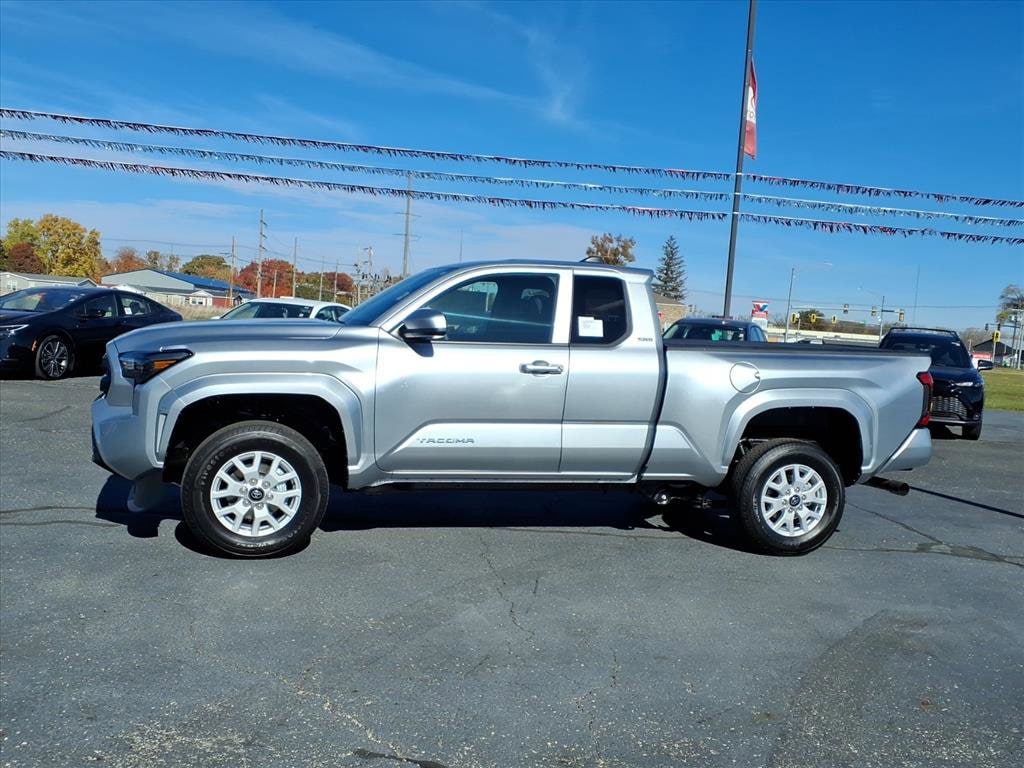 New 2025 Toyota Tacoma SR5 Truck XtraCab