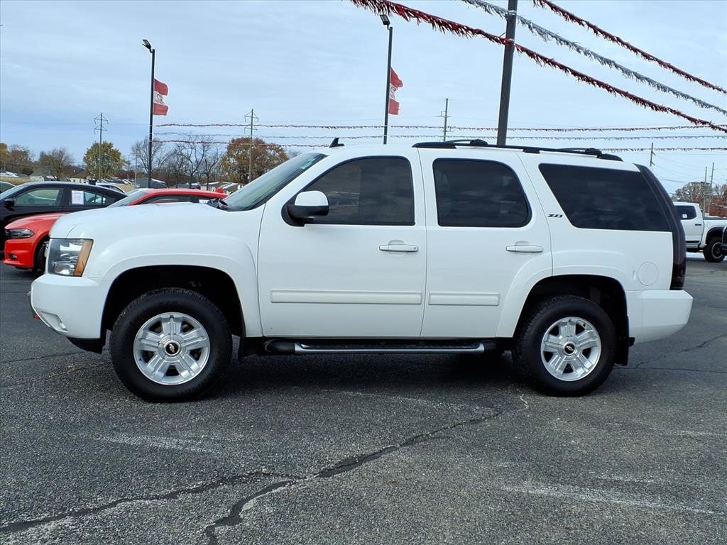 Used 2012 Chevrolet Tahoe LT with VIN 1GNSKBE03CR242070 for sale in Tilton, IL