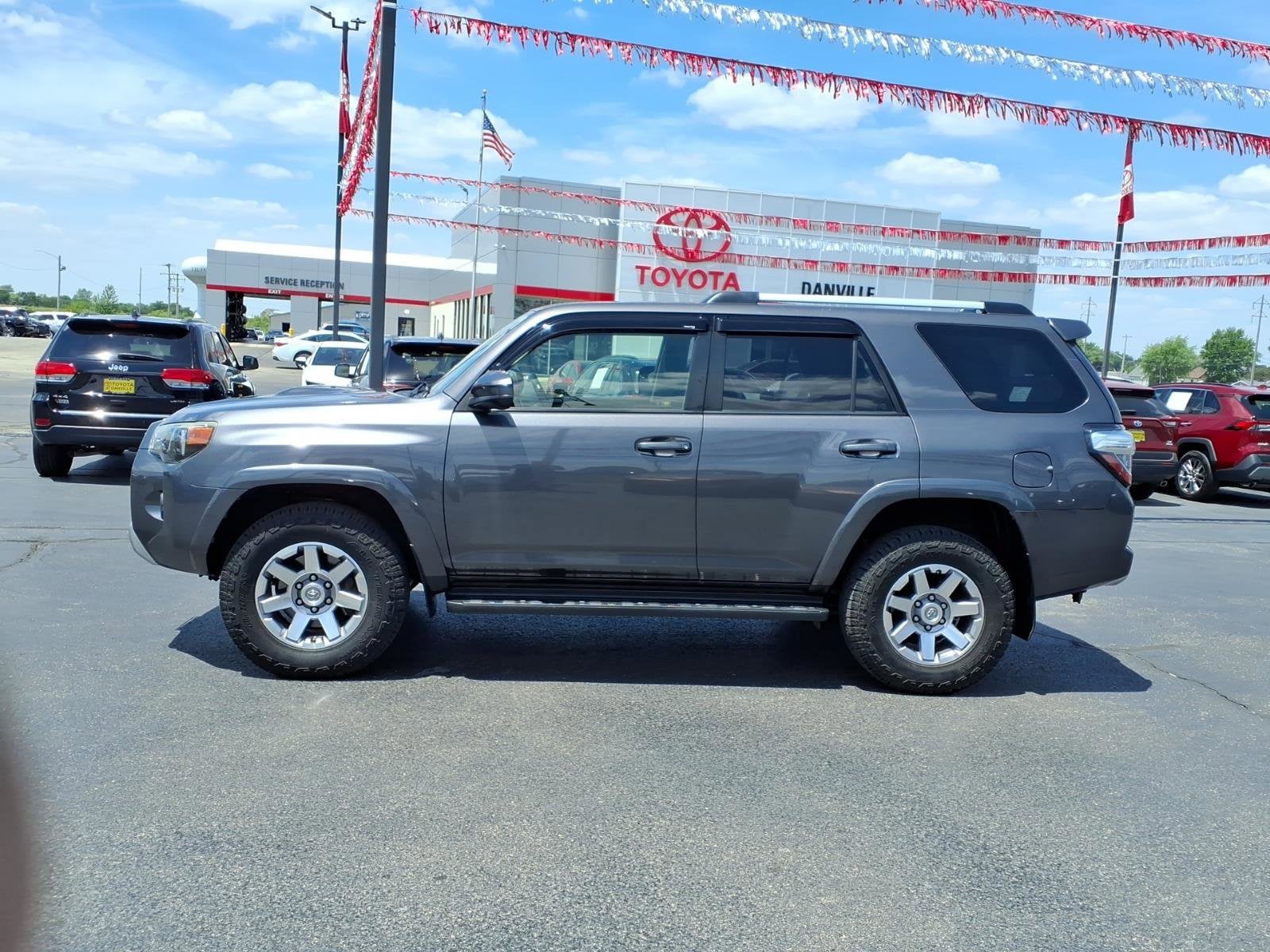 Used 2014 Toyota 4Runner Trail with VIN JTEBU5JR4E5167913 for sale in Tilton, IL