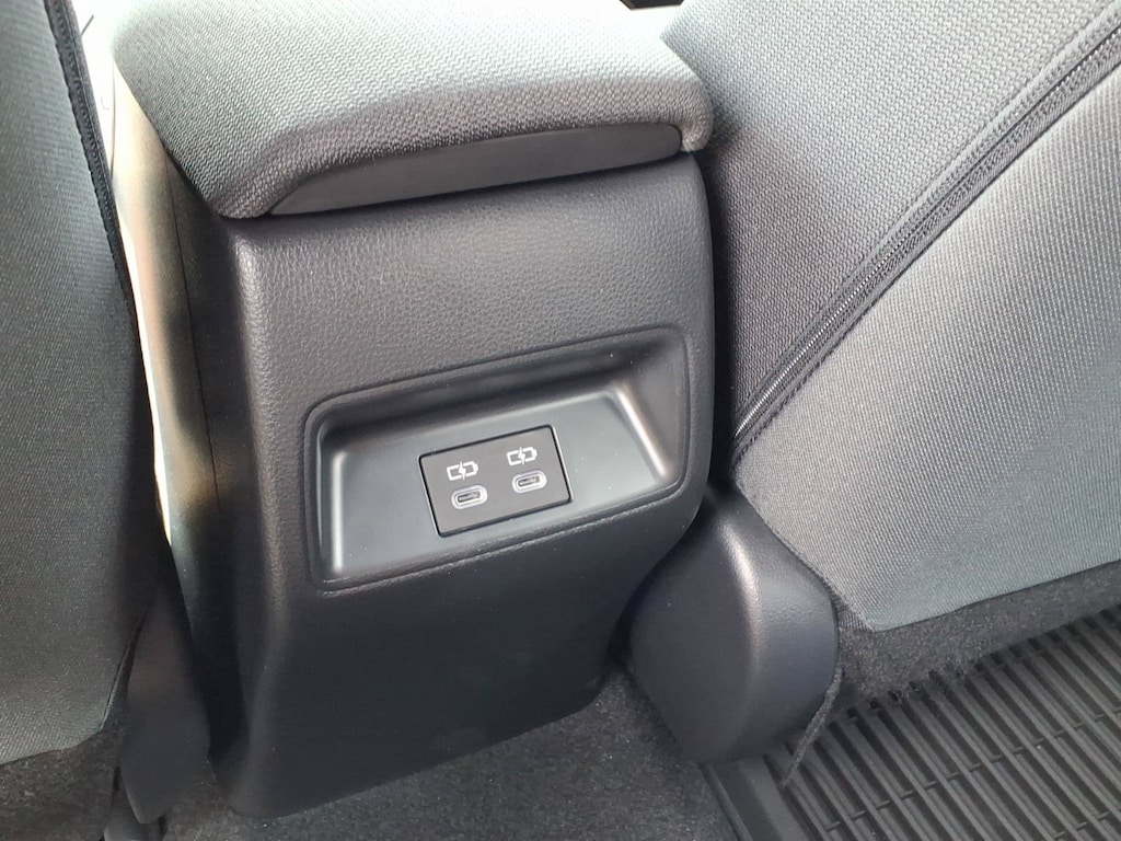 New 2026 Toyota Corolla SE Sedan