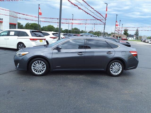 Used 2013 Toyota Avalon Limited Hybrid with VIN 4T1BD1EB6DU011690 for sale in Tilton, IL