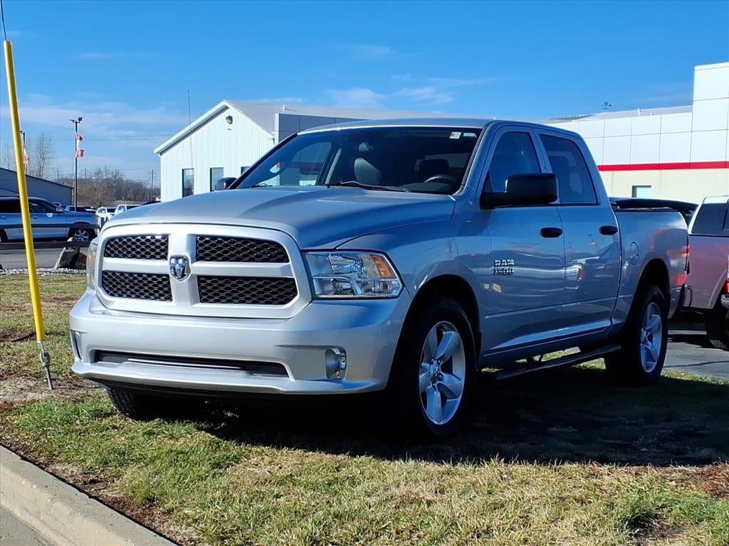 2015 RAM 1500 Express's photo