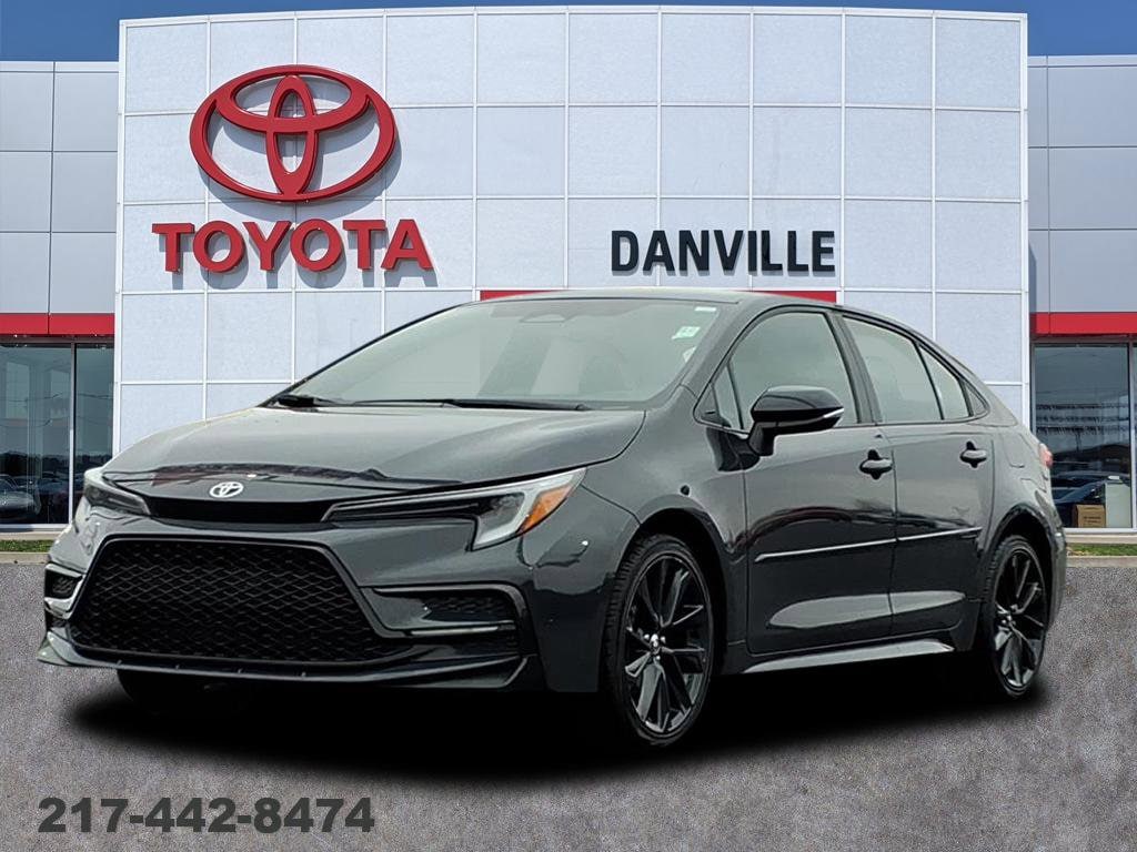 2024 Toyota Corolla SE's photo