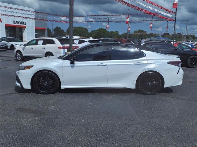 Used 2022 Toyota Camry XSE with VIN 4T1K61BKXNU063808 for sale in Tilton, IL