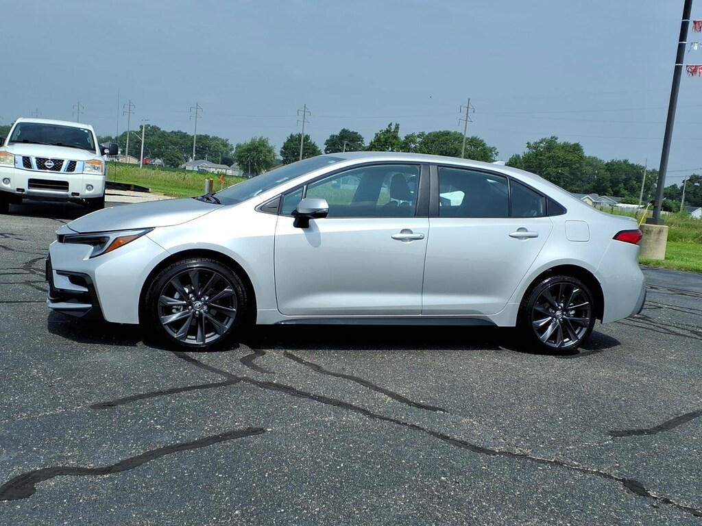 New 2026 Toyota Corolla SE Sedan