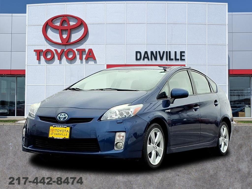 2010 Toyota Prius IV's photo