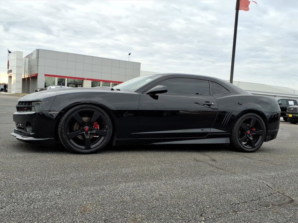 Used 2012 Chevrolet Camaro 2LT with VIN 2G1FG1E31C9204825 for sale in Tilton, IL