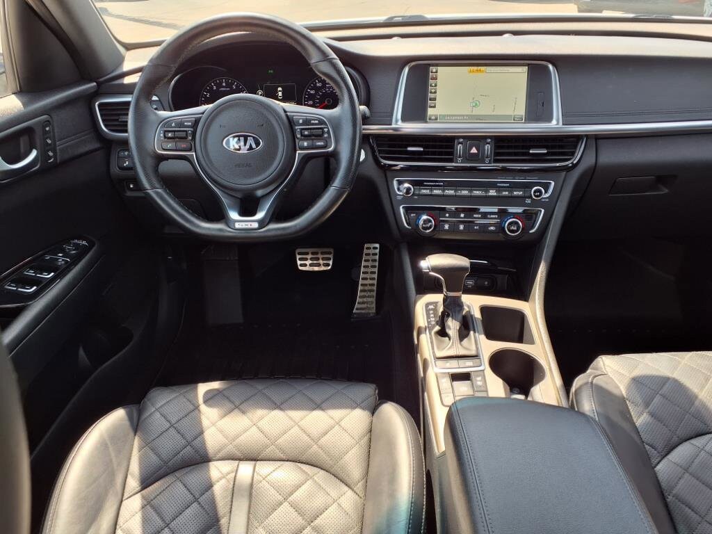 2016 Kia Optima SX Limited photo 3