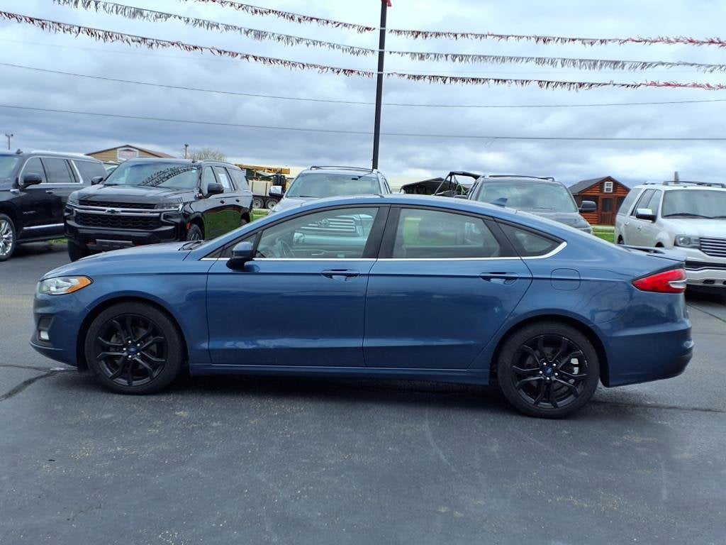 Used 2019 Ford Fusion SE with VIN 3FA6P0HD0KR247685 for sale in Tilton, IL