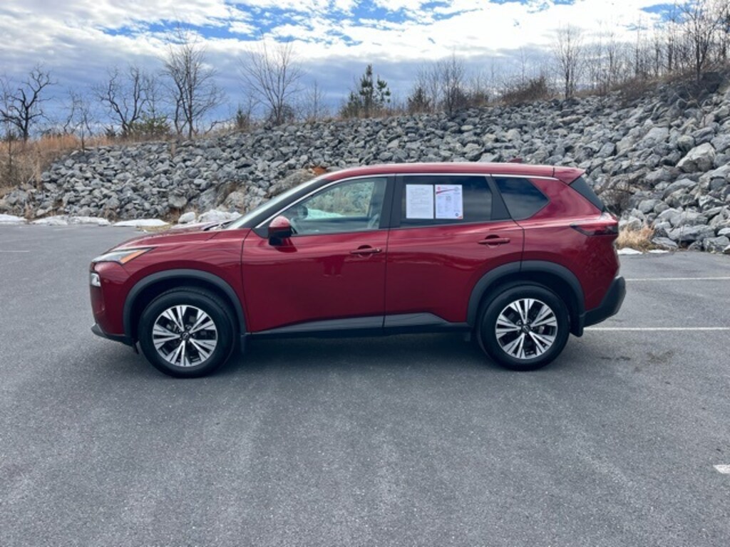Used 2023 Nissan Rogue SV SUV