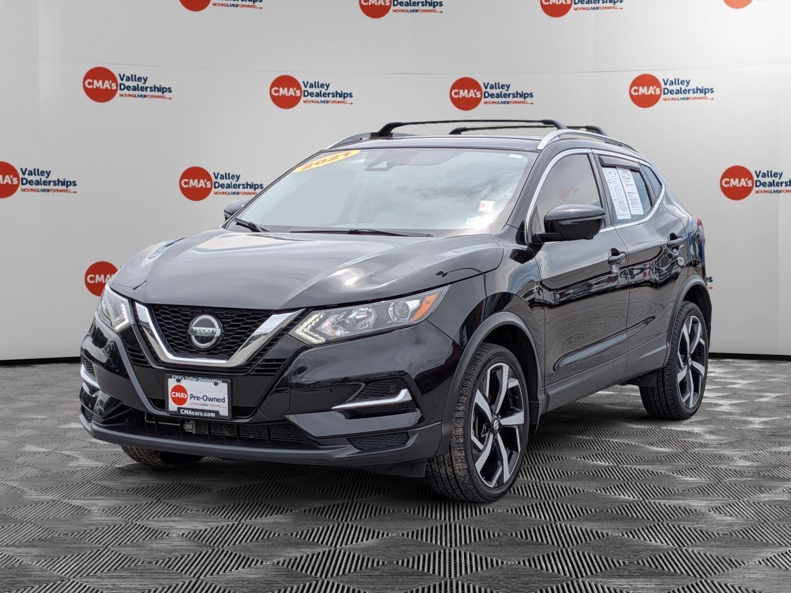 2021 Nissan Rogue Sport SL AWD's photo