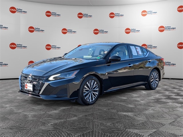 2024 Nissan Altima SV