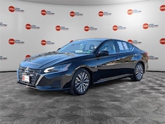 2024 Nissan Altima 2.5 SV Sedan