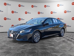 2024 Nissan Altima 2.5 SV Sedan