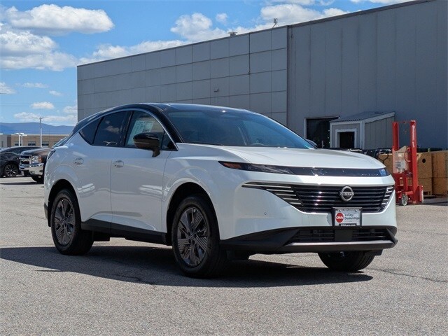 2025 Nissan Murano SL photo 2